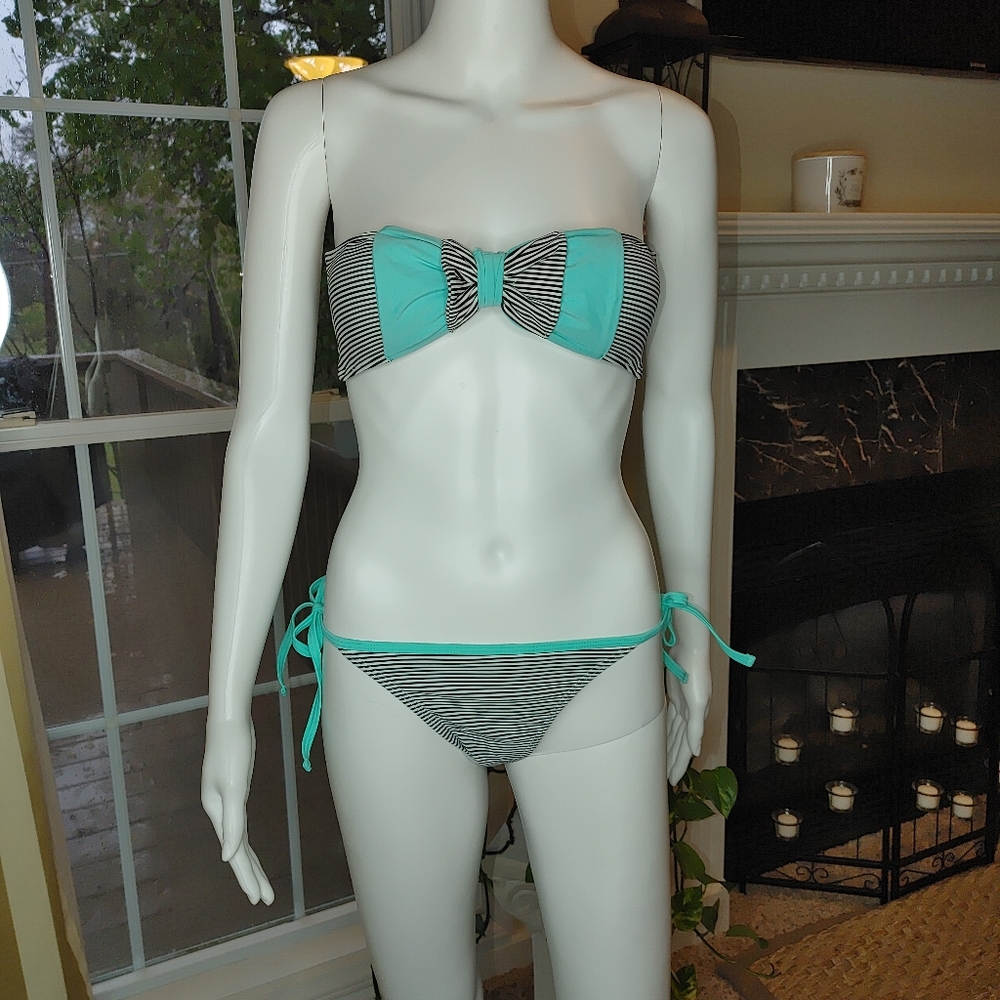 PURSUIT STRIPED BOW BIKINI BLACK/WHITE WIITH MINT BOWS M